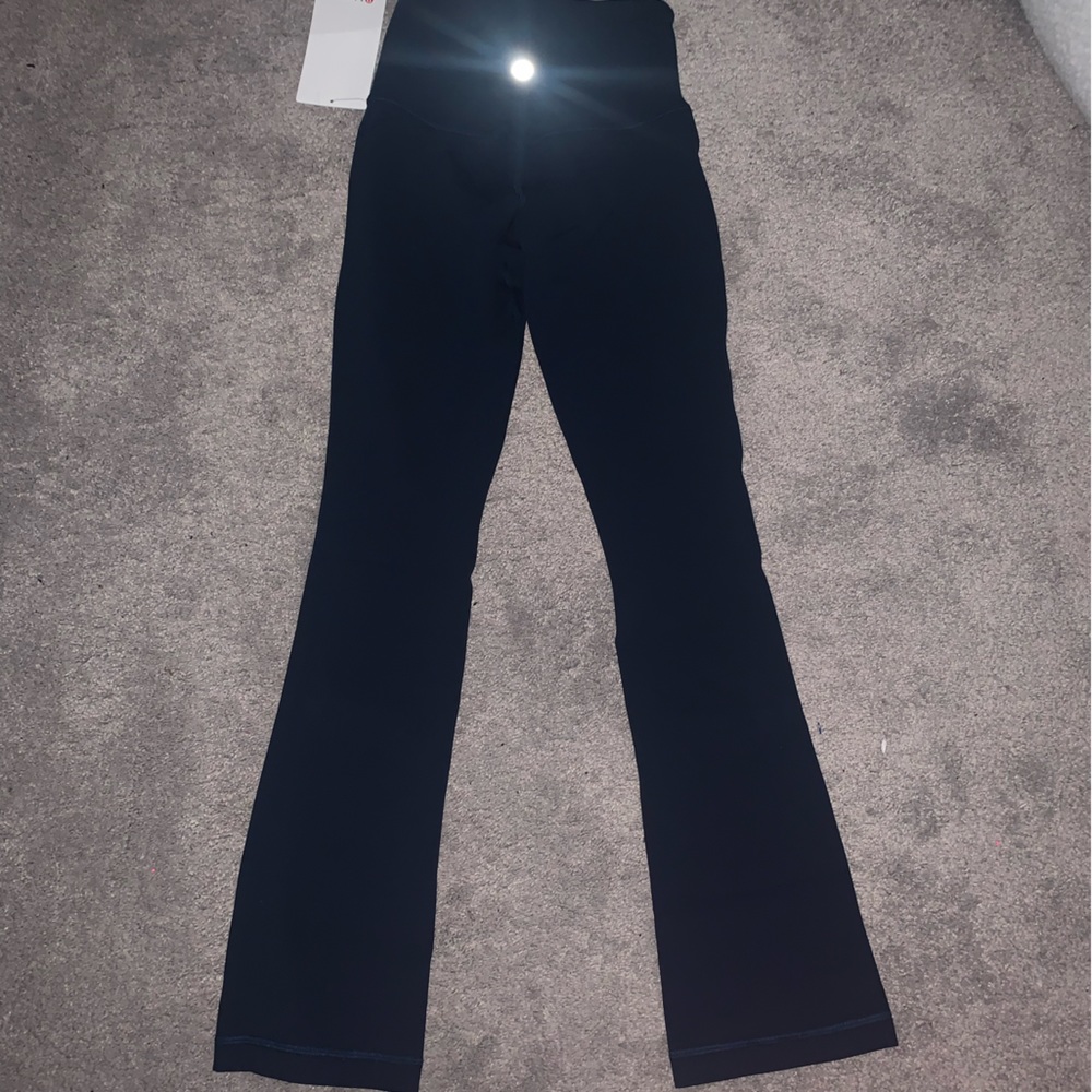 lululemon Align™ High-Rise Mini-Flared Pant
Extra Short